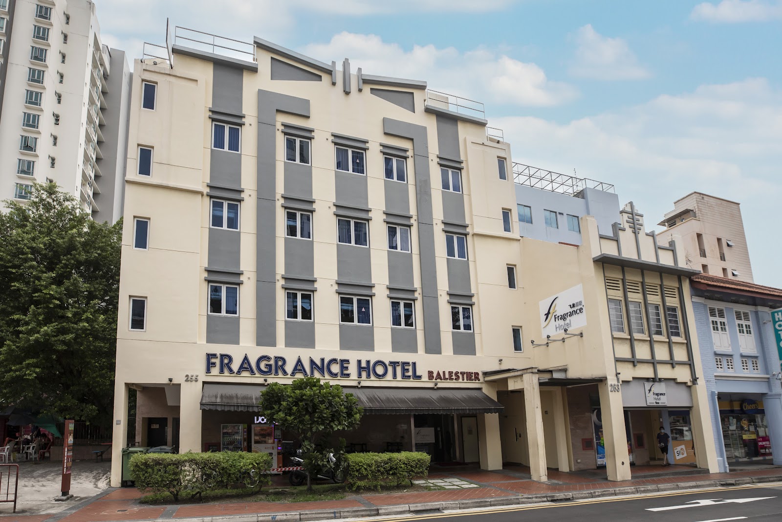 Fragrance Hotel - Balestier