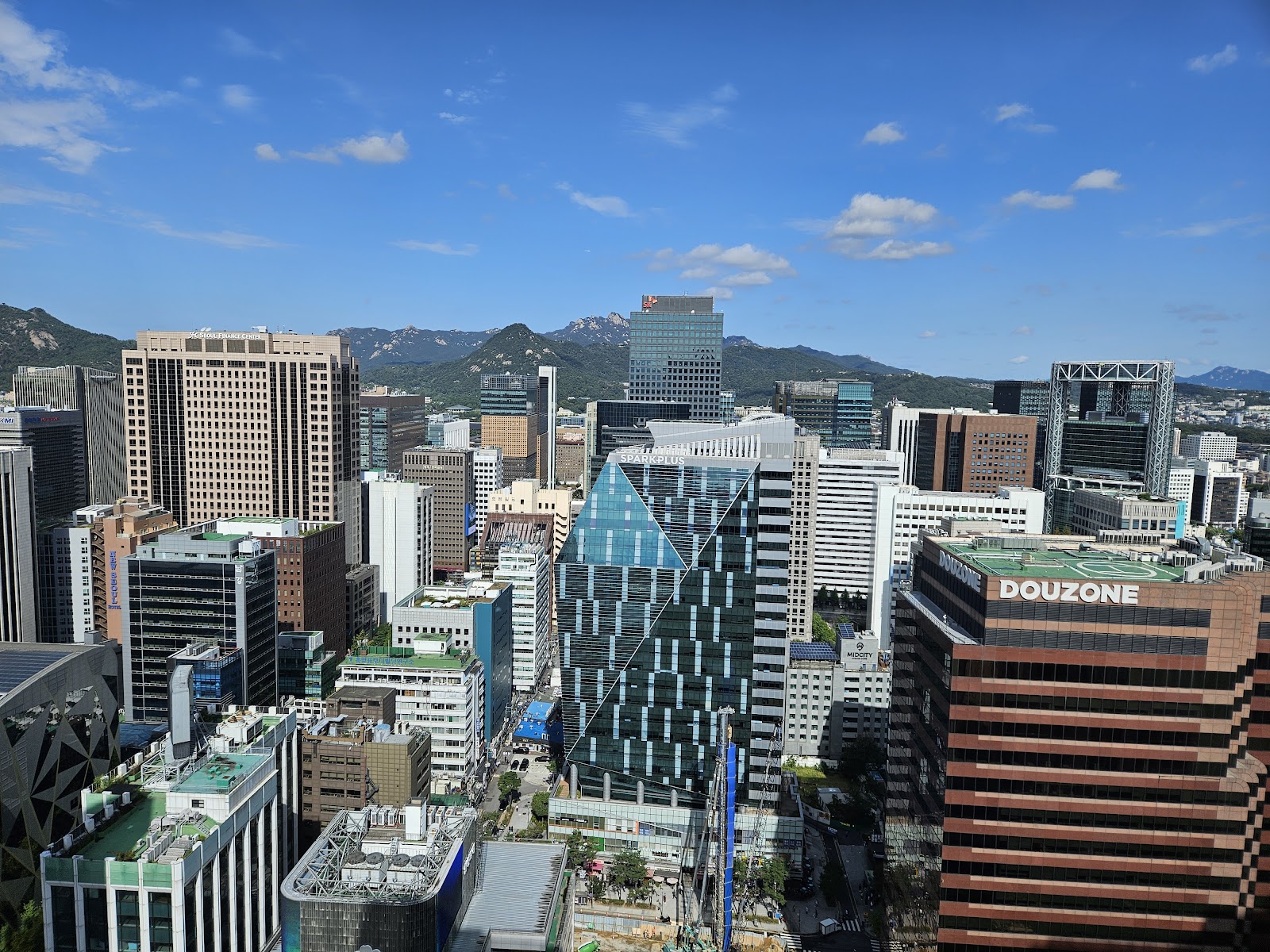 Lotte Hotel Seoul Executive Tower