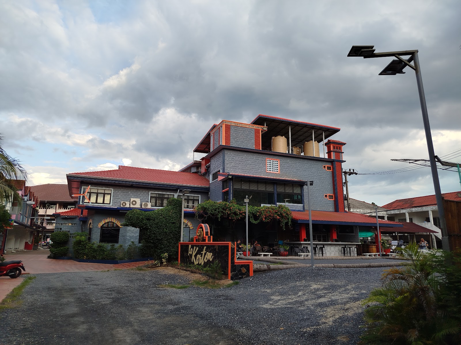 Kerton Hostel